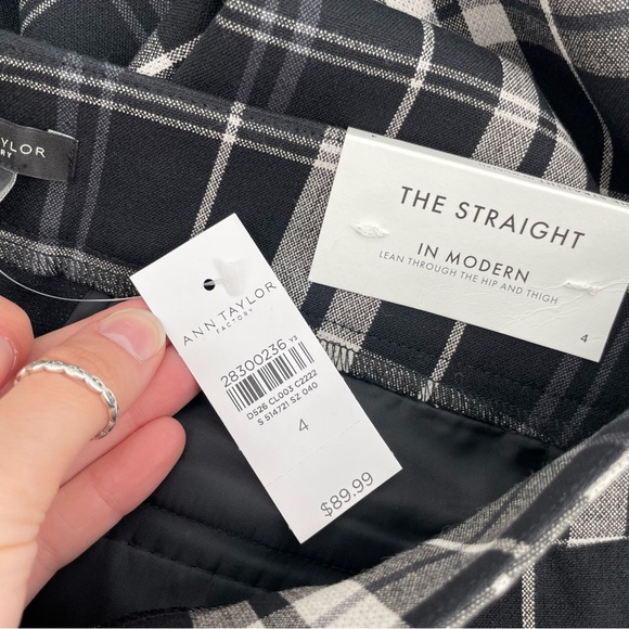 Ann Taylor Womens The Straight Pant Black Blue Plaid 4 New - Picture 5 of 6